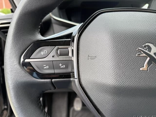Peugeot 2008 Peugeot 2008 1.2 PureTech Allure Pack App connect | 1 jaar garantie - afbeelding nr 17