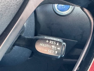 Toyota C-HR Toyota C-HR 1.8 HYBRID AUT. TWO-TONE LED NAVI CAMERA AIRCO LMV - afbeelding nr 14