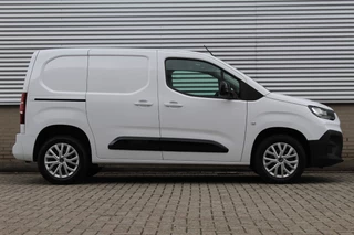 Fiat Doblò Fiat Doblò 1.5 BlueHDi 100 S&S L1 1000kg | Cruise control | Stoelverwarming | Trekhaak voorbereid | Carplay | DAB - afbeelding nr 2