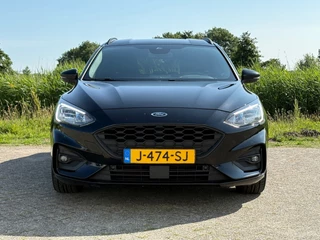 Ford Focus Ford Focus Wagon 1.0 125PK Hybrid ST Line X Business | Panther Black | Carplay/LED/Virtual cockpit/CAM - Lekker sportief! - afbeelding nr 4