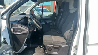 Ford Transit Custom Ford Transit Custom 290 2.2 TDCI L2H1 Ambiente ECOnetic/AIRCO - afbeelding nr 9
