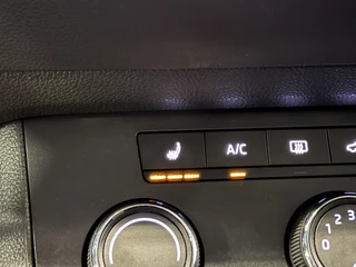 Škoda Karoq Škoda Karoq 1.5 TSI ACT Style 150PK Automaat | Carplay | Stoelverwarming | Cruise control - afbeelding nr 17
