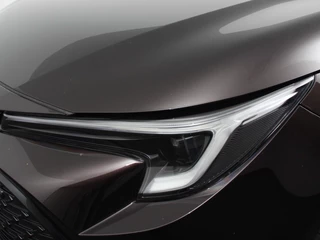 Toyota Corolla Touring Sports Toyota Corolla Touring Sports Hybrid 140 PK Automaat Dynamic | Navigatie | DAB | Camera | LED | Adaptive Cruise Control | Keyless Go | Lichtmetalen velgen - afbeelding nr 20