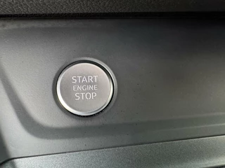 Audi Q3 Audi Q3 35 TFSI 150pk 2 x S Line S-Tronic Dynamic Light LED Keyless Sfeerverlichting CarPlay Leder Stlvw - afbeelding nr 18