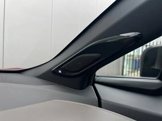 Toyota C-HR NL auto | JBL audio | Vol leder - afbeelding nr 18