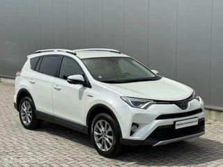 Toyota RAV4 Toyota RAV4 2.5 Hybrid AWD Exe aut. Leder, Dealer, AWD - afbeelding nr 4