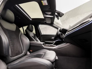 BMW 3 Serie BMW 3 Serie 330i High Executive M Sport 259Pk Automaat (SCHUIFDAK, M PAKKET, HEAD-UP DISPLAY, LASER KOPLAMPEN, CARBON INLEG, HARMAN/KARDON, LEDER/ALCANTARA, APPLE CARPLAY, STUUR/STOELVERWARMING, NIEUWSTAAT) - afbeelding nr 8