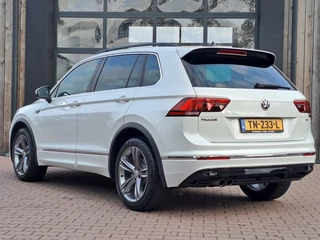 Volkswagen Tiguan | DSG | Virtual Cockpit | Trekhaak | Stoel- & stuurverwarming | Navigatie | App-connect | - afbeelding nr 3