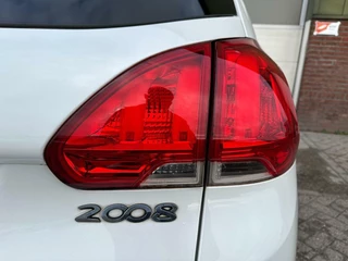 Peugeot 2008 Peugeot 2008 1.2 Allure/AIRCO/PANO/CRUISE/PARKS/APK/NAP - afbeelding nr 11