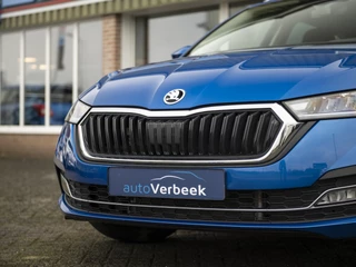 Škoda Octavia | Navi & Wireless Carplay/Andr.Auto | Grootlichtass. | Mistlampen | Donker getint glas | Stoelverwarming - afbeelding nr 22