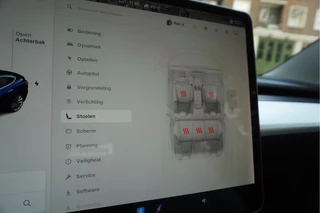 Tesla Model 3 Tesla Model 3 Performance AWD 75 kWh Long Range | Liefhebbersconditie | 464pk | Origineel Nederlands Dealer onderhouden | Carbon Spoiler | Premium Audio | 20inch - afbeelding nr 24