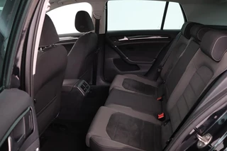 Volkswagen Golf Volkswagen Golf 1.4 TSI Highline | Stoelverwarming | Camera | Full LED | Adaptive cruise | Carplay | Climate control | Parkeerhulp | Bluetooth - afbeelding nr 7