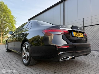 Mercedes-Benz E-Klasse Mercedes E-klasse 300e Business Solution AMG | Pano | Burmester | Matrix LED | 360 graden - afbeelding nr 51