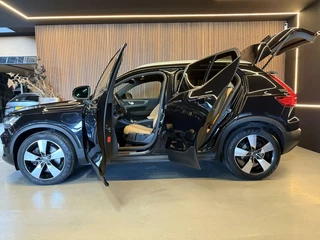 Volvo XC40 Volvo XC40 1.5 T5 Twin Engine R-Design PANO 360 leder hybrid - afbeelding nr 5