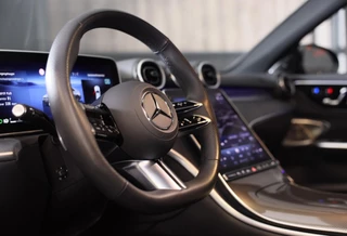 Mercedes-Benz C-Klasse Mercedes-Benz C-klasse 300 e 4MATIC AMG 63 Look / Acc / Memory / Burmester / Head Up / 360 Camera / Leder / Navi / Led / 20 Inch - afbeelding nr 7