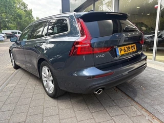 Volvo V60 Volvo V60 B4 Momentum Business | Trekhaak - afbeelding nr 2