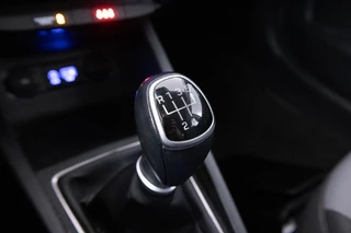 Hyundai i20 Hyundai i20 1.0 T-GDI Premium | NAVI | ECC | VELGEN ✅ 1e Eigenaar - afbeelding nr 13