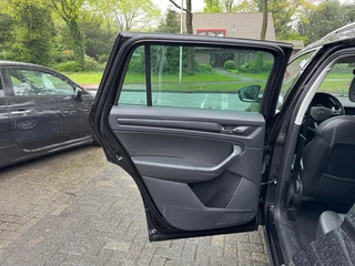 Škoda Kodiaq Škoda Kodiaq 1.5 TSI Business Edition Airco/El.klep/Camera/Navi - afbeelding nr 36