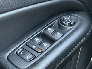 Jeep Compass Jeep Compass 1.3T Night Eagle Liberty Edition | Camera | Climate Control | 19'' Inch - afbeelding nr 16