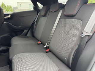 Ford Puma Ford Puma 1.0 EcoBoost Hybrid ST-Line | Adaptive cruise control | Winter Pack | Automatische airco | Camera | Privacy glass - afbeelding nr 12