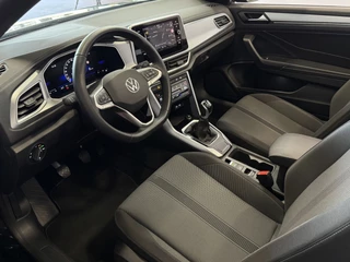 Volkswagen T-Roc Volkswagen T-Roc Cabrio TSI VIR.COCKPIT CARPLAY NAVI IQ.LED STOEL/STUUR.VERW DAB ADAP.CRUISE 05/2024 