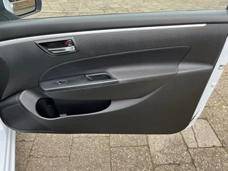 Suzuki Swift - afbeelding nr 24
