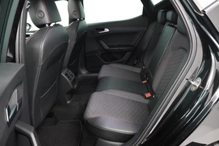 SEAT Leon Seat Leon 1.4 TSI eHybrid PHEV FR Business Intense (PANORAMADAK, STUURVERWARMING, ACHTERUITRIJCAMERA, GOED ONDERHOUDEN) - afbeelding nr 12