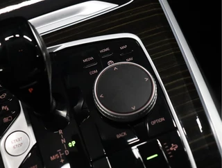 BMW X5 [ADAPTIVE CRUISE, APPLE CARPLAY, 360 CAMERA, VOL LEDER, TREKHAAK, MASSAGE, VERWARMING, MEMORY STOELEN, ELEKTRISCHE ACHTERKLEP,  NAVIGATIE, NIEUWSTAAT] - afbeelding nr 23