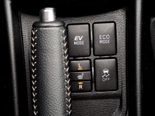 Toyota Yaris Toyota Yaris 1.5 Hybrid Automaat Design Sport | Stoelverwarming - afbeelding nr 21