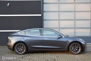 Tesla Model 3 Tesla Model 3 Long Range AWD 75 kWh mooie staat! - afbeelding nr 4