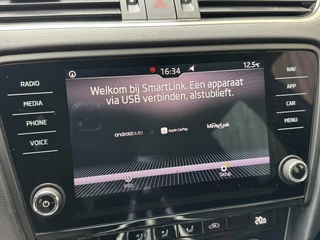 Škoda Octavia Skoda Octavia Combi 1.0 TSI Sport Navigatiesysteem | Trekhaak | Apple CarPlay | Climate control | Cruise control | Getint glas | Parkeersensoren achter - afbeelding nr 17