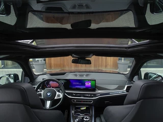 BMW X5 BMW X5 X5 50e X-drive 490PK / M- Individual / B&W / Carbon / 2024 - afbeelding nr 16