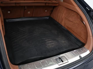 Porsche Panamera Porsche Panamera Sport Turismo 2.9 4 E-Hybrid | Panoramadak | Burmester 3D |  Stoelventilatie | LED Adaptief | 360 camera | Luchtvering | Leder | Stuurverwarming | Soft-close - afbeelding nr 13