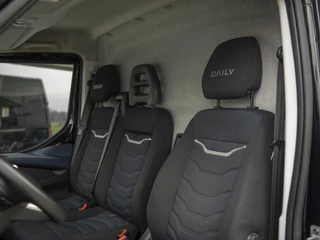 Iveco Daily Iveco Daily 35S18HV 3.0 352L L3H2 Hi-Matic | LED | Camera | Navi | Cruise Control | Lichtmetaal | Geveerde stoel | 3,5t. trekhaak - afbeelding nr 27