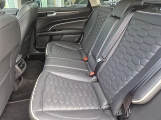 Ford Mondeo Ford Mondeo Wagon 2.0 IVCT HEV Vignale Full Options!! | Schuif-kanteldak | Driver Ass.Pack | Technology Pack | Stoelmassage, verwarming én verkoeling! |  ! - afbeelding nr 18
