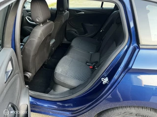 Opel Astra Opel Astra Sports Tourer 1.2 Business - afbeelding nr 6