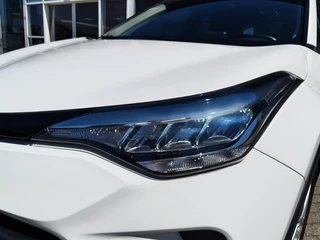 Toyota C-HR Toyota C-HR 1.8 Hybrid Active | Trekhaak | Org. NL! | Andoroid Auto, Apple C - afbeelding nr 33