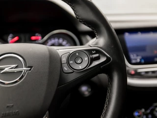 Opel Grandland X Opel Grandland X 1.2 Turbo Business Executive Automaat (APPLE CARPLAY, GROOT NAVI, ADAPTIVE CRUISE, DENON AUDIO, CAMERA, LEDER, SPORTSTOELEN, CLIMATE, LED KOPLAMPEN, TREKHAAK, NIEUWE APK, NIEUWSTAAT) - afbeelding nr 21