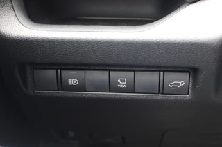 Toyota RAV4 Toyota RAV4 2.5 Hybrid AWD Bi-Tone / Trekhaak / Panoramadak / 360Camera / Leder / JBL / Keyless / 18'' / Dodehoek / DAB / Keyless - afbeelding nr 31