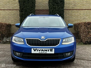 Škoda Octavia Skoda Octavia Combi 1.4 TSI DSG Elegance Businessline Xenon | Cruise | Clima - afbeelding nr 5