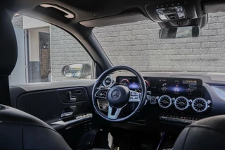 Mercedes-Benz GLA Mercedes GLA-klasse 250 e Luxury PANORAMADAK TREKHAAK MEMORY SFEERVERLICHTING - afbeelding nr 39