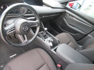 Mazda 3 Mazda 3 2.0 e-SkyActiv-G M Hybrid 122 PK, Full LED / Carplay + Android Auto / Adaptive Cruise / Navigatie - afbeelding nr 4