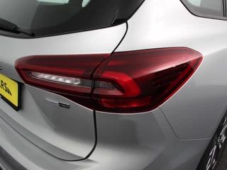 Ford Focus Ford Focus Wagon 1.0 125pk Hybrid Automaat ST Navigatie Climate control cruise control Carplay LM velgen Parkeersensoren Led Matrix koplampen - afbeelding nr 28