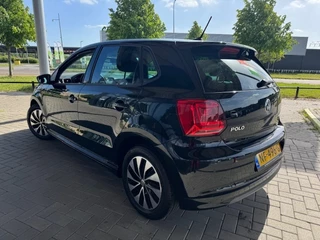 Volkswagen Polo Volkswagen Polo 1.0 BLUEMOTION EDITION 5-DRS + AIRCO/NAVI/LMV/PDC - afbeelding nr 2