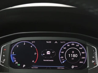Volkswagen Passat Volkswagen Passat 2.0 TDI Business | Stoelverwarming |  Adaptive cruise | Camera | Carplay | Navigatie | Virtual Cockpit | Climate control | Full LED | Keyless - afbeelding nr 30