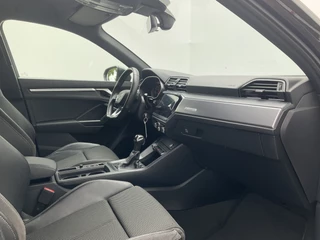 Audi Q3 Audi Q3 35 TFSI S edition Adapt.Cruise Carplay DigiDisplay S-Line - afbeelding nr 51