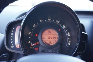 Toyota Aygo Toyota Aygo 1.0 VVT-i x-play Automaat | Navigatie | Cruise | NAP | Airco - afbeelding nr 7