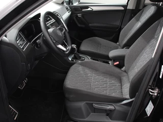 Volkswagen Tiguan Allspace Volkswagen Tiguan Allspace 1.5 TSI DSG7 MOVE DEMO 7-Persoons Trekhaak Navigatie Apple Carplay/Android Auto Camera Parkeersensoren Adaptive Cruise Control  Winterpack Full LED Climate Control - afbeelding nr 8