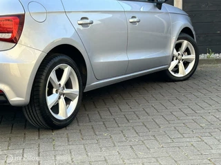 Audi A1 Sportback Audi A1 Sportback 1.0 TFSI Adrenalin AUTOMAAT / LED / 17