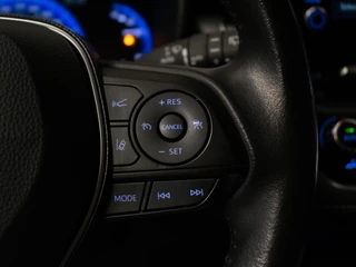 Toyota Corolla Touring Sports Toyota Corolla Touring Sports 1.8 Hybrid Business Plus Sport (APPLE CARPLAY,NAVI,CAMERA,CRUISE,CLIMATE,PDC,LED,DAB,SPORTSTOELEN) - afbeelding nr 11